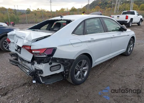 2019 Volkswagen Jetta 1.4T R-Line/1.4T S/1.4T Se z USA, uszkodzony, nr VIN 3VWC57BUXKM054801